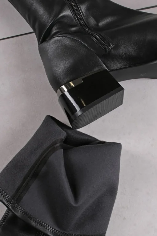 Wysokie buty - czarne
